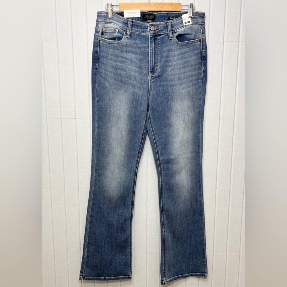 Judy Blue Women's Flare Jeans in Blue